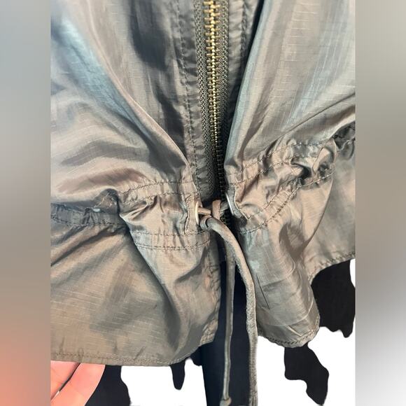 FREE PEOPLE EUC Green Light Weight Open Jacket with an attached hood size Medium - Picture 5 of 12
